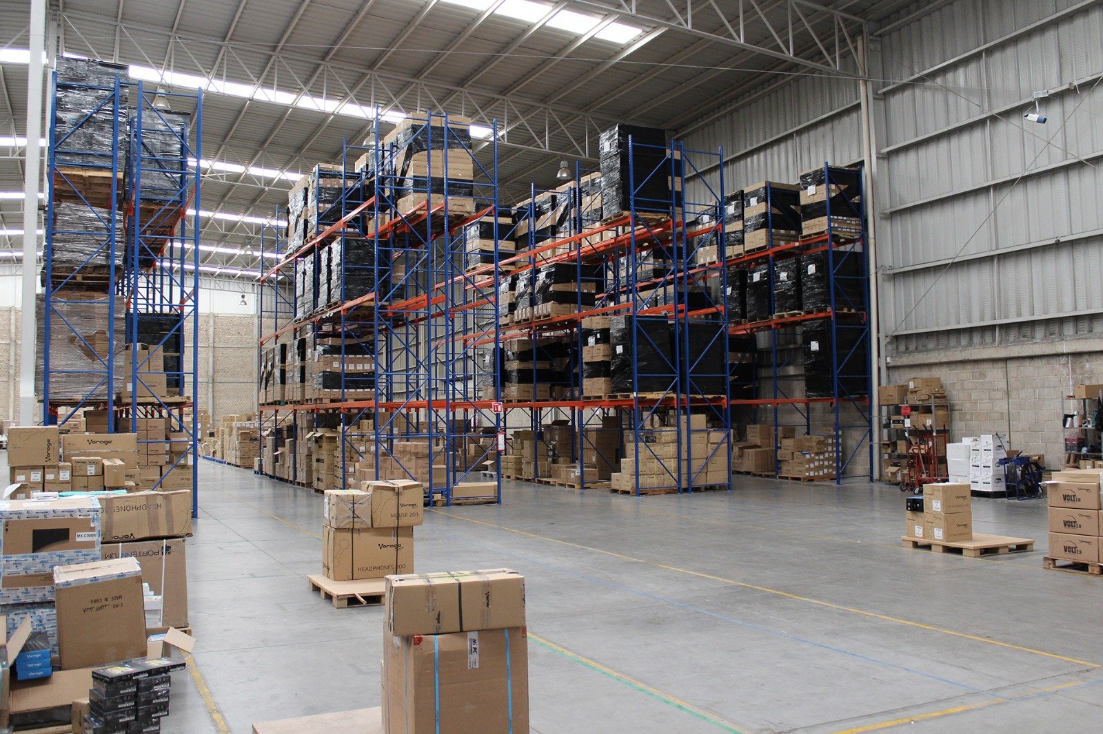 ¿Tu ecommerce ya necesita un 3PL? Almacén propio vs. tercerizar